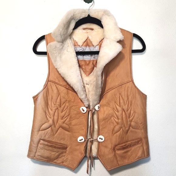 Comstock Jackets & Blazers - Comstock Vintage 70's Leather Sheepskin Fur Tie Front Vest Size Medium